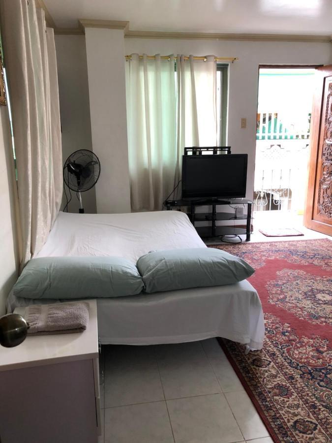 The Mansion- Near Naia Airport Terminal Pasay Apartment *